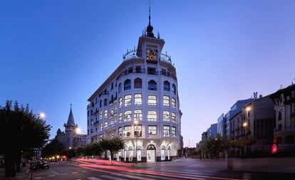 Fachada de la nueva tienda de Zara en Pamplona en una imagen facilitada por Inditex.