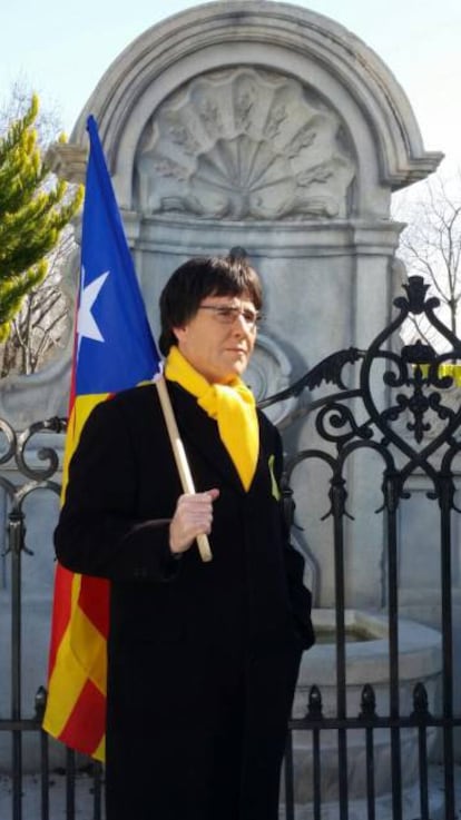 Joaqu&iacute;n Reyes caracterizado de Puigdemont durante la grabaci&oacute;n en Parque Europa, Madrid.