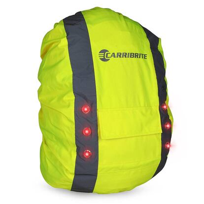 Esta funda para la mochila con luces LED puede hacernos mucho más visibles