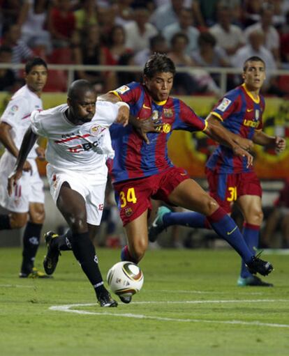 Jonathan Dos Santos, en un partido con el primer equipo.