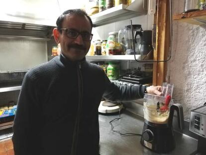 Mahmoud Hamoud, en su nueva cocina