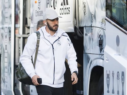 Benzema a su llegada a Riazor