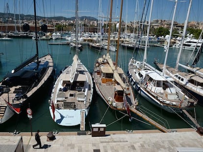 Embarcaciones amarradas en el puerto de Palma de Mallorca en mayo de 2016.