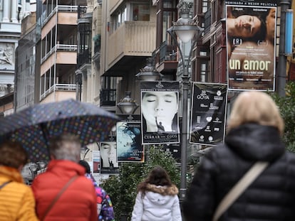 Ambiente en las calles de Valladolid el día antes de la entrega de los Premios Goya de cine.