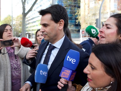 Alberto González Amador, pareja de Isabel Díaz Ayuso, a su llegada este jueves a los juzgados de Plaza de Castilla, en Madrid.