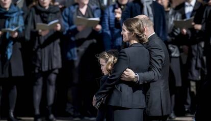 Anders Holch Povlsen, con su esposa Anne, y su hija Astrid.