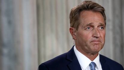 Jeff Flake, en una entrevista en televisión tras anunciar su retirada.