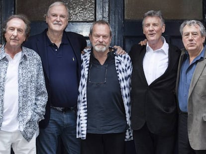 Desde la izquierda, Eric Idle, John Cleese, Terry Gilliam, Michael Palin y Terry Jones en Londres en junio pasado.