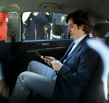 El Pequeño Nicolás, ayer a su salida de los juzgados de Plaza de Castilla.