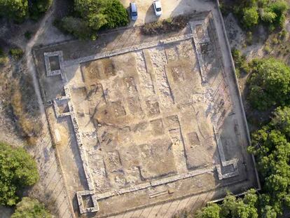 Fotografía aérea de la fortificación romana de Can Bai, en Formentera.