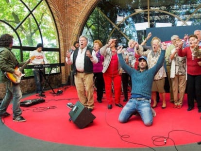 Melendi, junto a los participantes en Generación Rock.