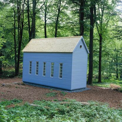 A House for Edwin Denby (Una casa para Edwin Denby, 2000), obra de Robert Wilson para el parque-museo Wanas.