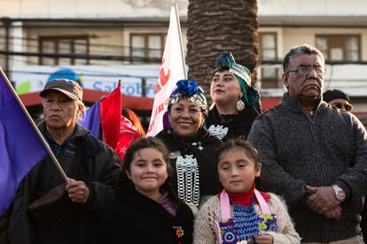 Pueblos originarios dieron el apoyo en el acto del cierre de campaña de Jeannette Jara.