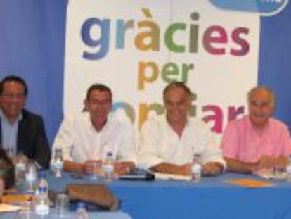 González Pons preside la reunión del PPCV.