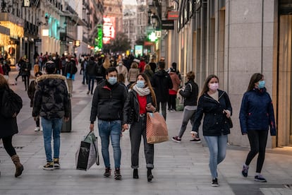 Aspecto de la madrileña calle comercial Preciados, el pasado martes.