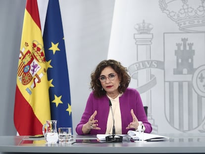 La ministra de Hacienda y portavoz del Gobierno, María Jesús Montero, este martes durante la rueda de prensa posterior al Consejo de Ministros.