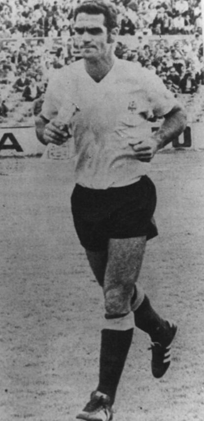 El ex futbolista uruguayo Luis Ubiña, capitán de la selección que alcanzó las semifinales en México 70.