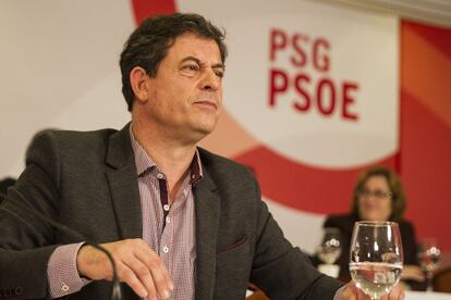 Gómez Besteiro, durante el acto en el que se ha acordado aplazar las primarias.