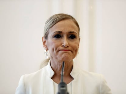 Cristina Cifuentes durante la comparecencia de este miércoles en la que ha presentado su dimisión como presidenta regional. 