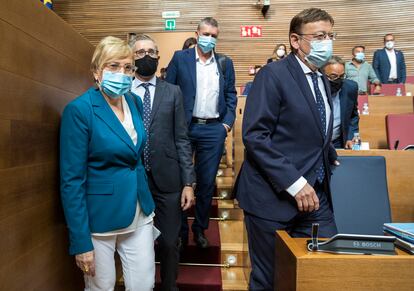 En la imagen, la consejera de Sanidad, Ana Barceló y el presidente de la Generalitat Ximo Puig, en el debate de Política General en las Cortes.