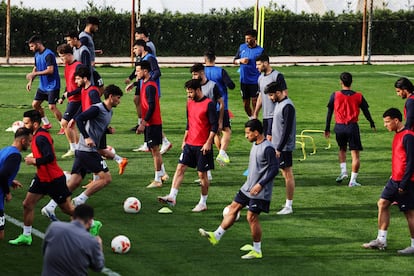Entrenamiento de Irán para un encuentro amistoso, en el Centro de fútbol Huseyin Aygun, Antalya, Turquía, este miércoles.