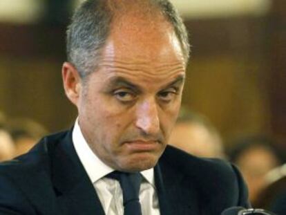 Francisco Camps, en el banquillo del juicio de los trajes.