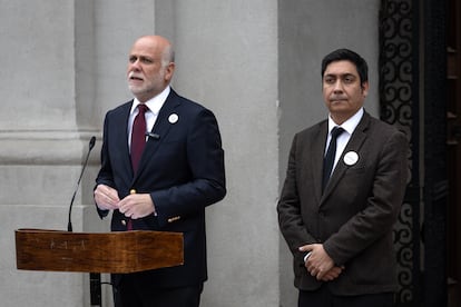 Álvaro Elizalde y Victor Ramos en Santiago, Chile. 