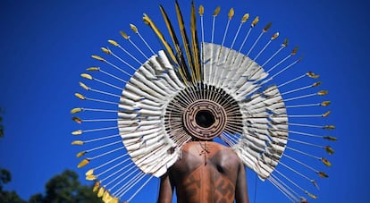 Indígena no Acampamento Terra Livre, em Brasília.