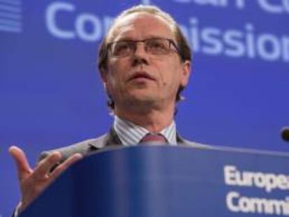 El comisario europeo de Fiscalidad y Aduanas, Algirdas Semeta. EFE/Archivo