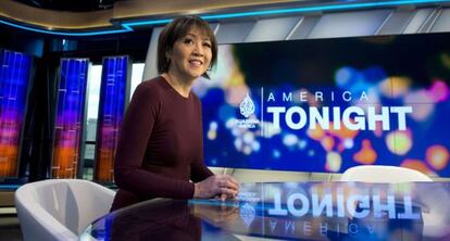 Joie Chen, presentadora del informativo America Tonight.