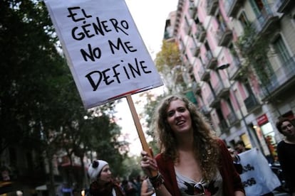 Marcha de transexuales en Barcelona en octubre de 2012.