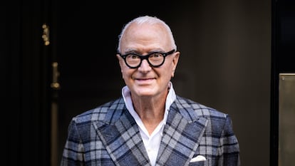 Retrato del diseñador Manolo Blahnik en Londres.