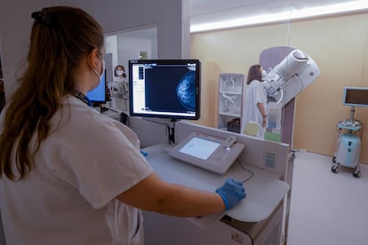 Colegio de Médicos intrusismo Cataluña