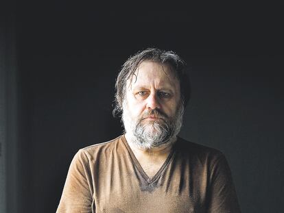 <b>Slavoj Žižek, un guía intelectual de hoy que se moja ante el futuro.</b>