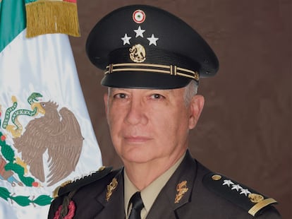 General de División Diplomado de Estado Mayor, Ricardo Trevilla Trejo.