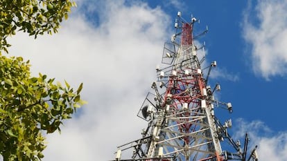 Torre de telecomunicaciones.