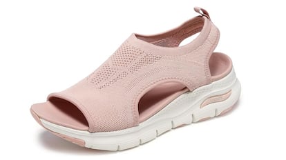 ofertas deporte amazon en sandalias transpirables para ellas.