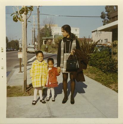 Kamala, su hermana Maya y su madre, en enero de 1970.