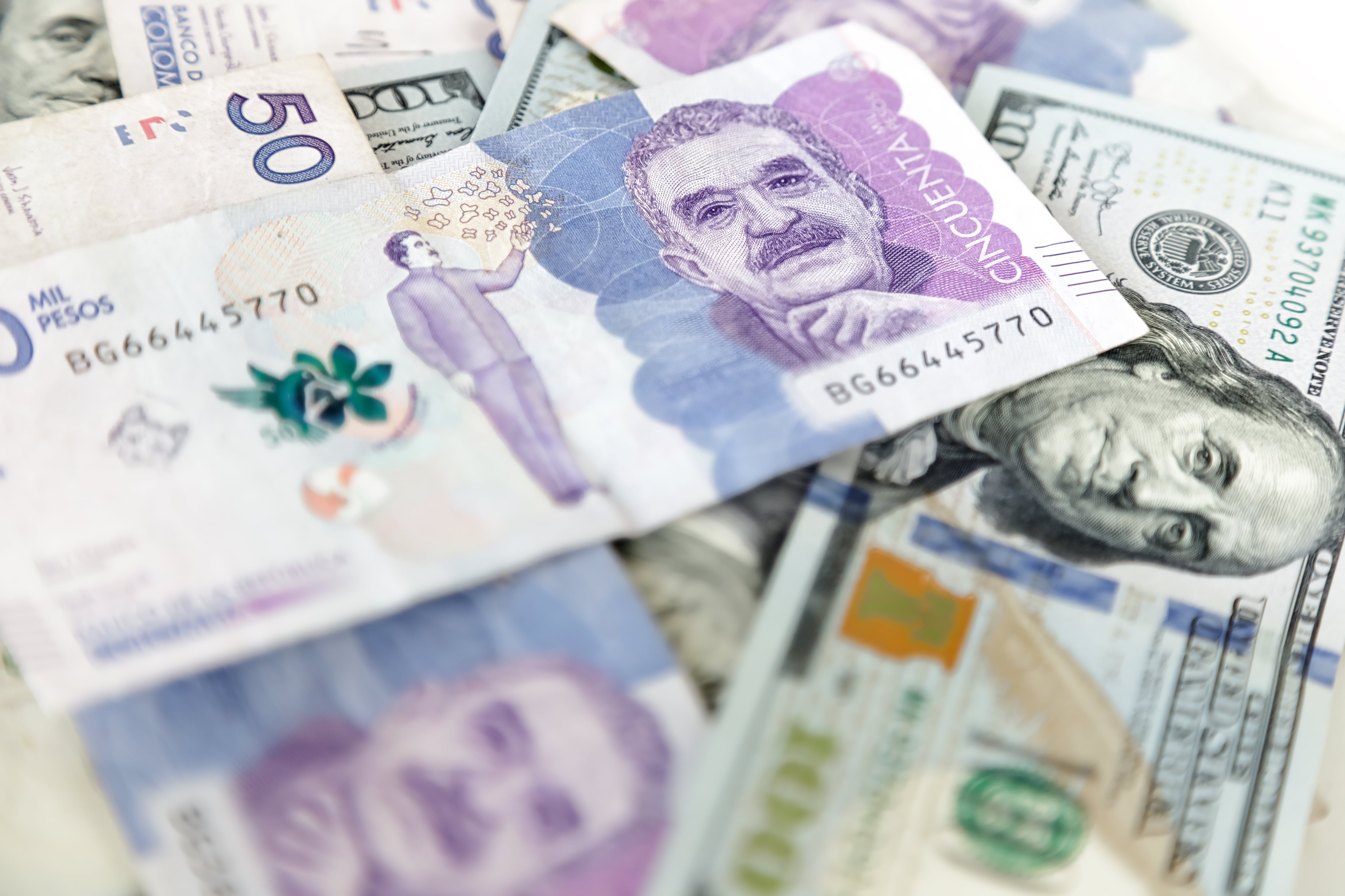 Colombia busca quién financie la deuda más alta de su historia