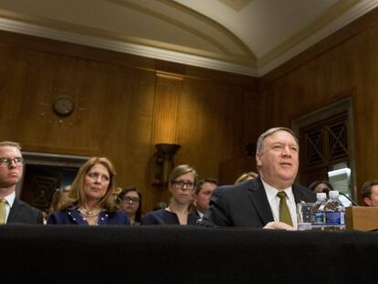 Mike Pompeo comparece ante el Comité de Relaciones Exteriores del Senado.