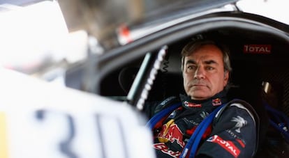 Carlos Sainz, a punto de tomar la salida en una de las etapas.