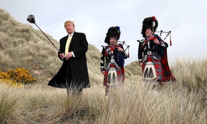 Donald Trump en Balmedie (Escocia) en 2010, antes de construir su campo de golf.