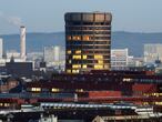 The tower of the headquarters of the Bank for International Settlements (BIS) is seen in Basel, Switzerland January 30, 2020. REUTERS/Arnd Wiegmann