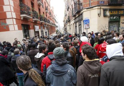 Los vecinos, a través de Federación Regional de Asociaciones, han mostrado su apoyo a los miembros del colectivo que gestionaba el centro.