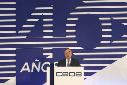 Juan Rosell, durante la conmemoraci&oacute;n del 40 aniversario de la CEOE.