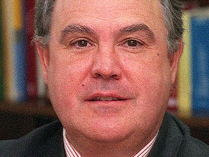Jaime Oraá, rector de Deusto.