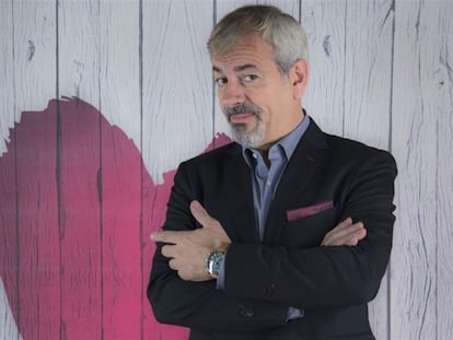 Carlos Sobera en una foto promocional de 'First Dates'.