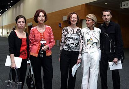 Chus Martínez, María Corral, Rosina Gómez-Baeza, Soledad Lorenzo y Agustín Pérez Rubio, de izquierda a derecha.