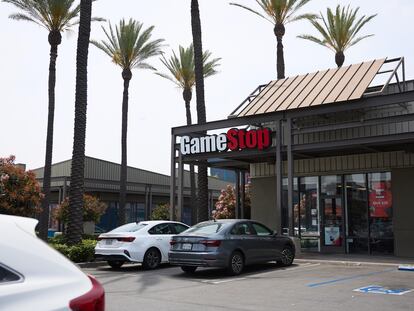 Tienda de Gamestop en Los Ángeles.