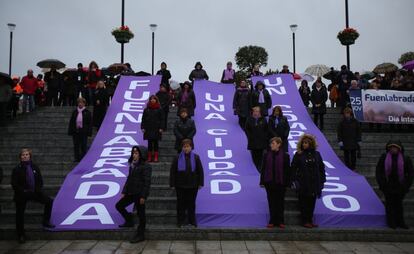 Concentración en Fuenlabrada (Madrid) por la última víctima de violencia de género.